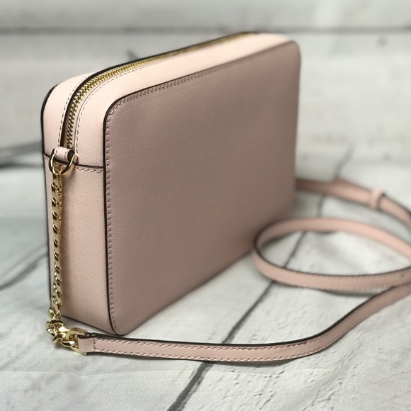 Michael Kors Jet Set Lg Ew Crossbody - Picture 5 of 7